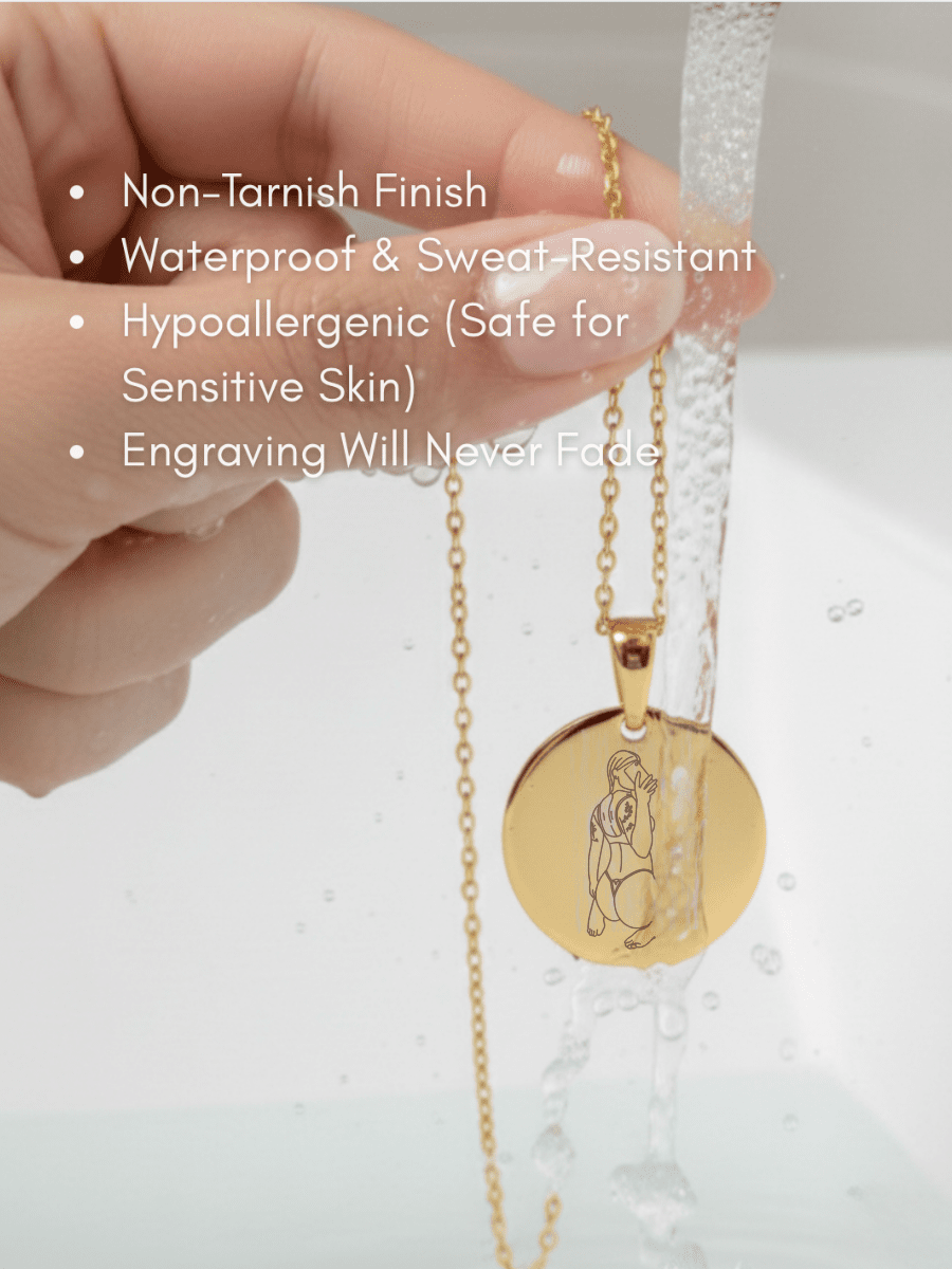 Spicy Custom Engraved Photo Circle Necklace - Soulmate Customs