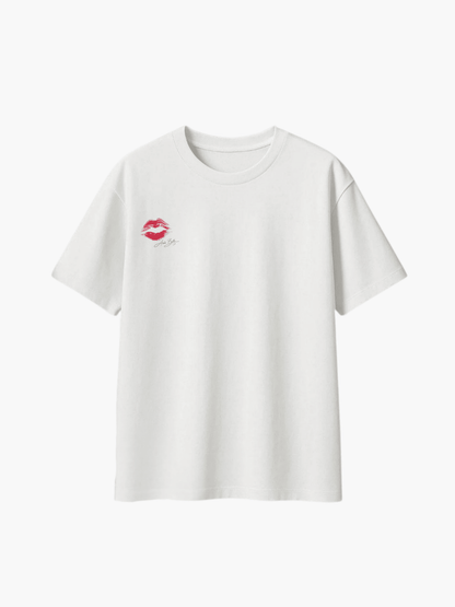 Kiss + Signature T-Shirt - Soulmate Customs