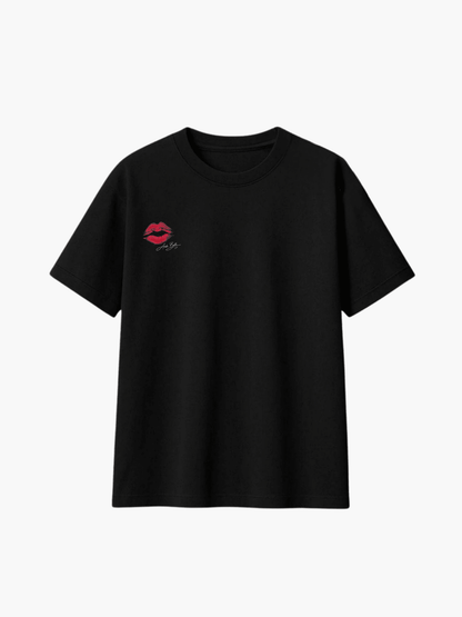 Kiss + Signature T-Shirt - Soulmate Customs